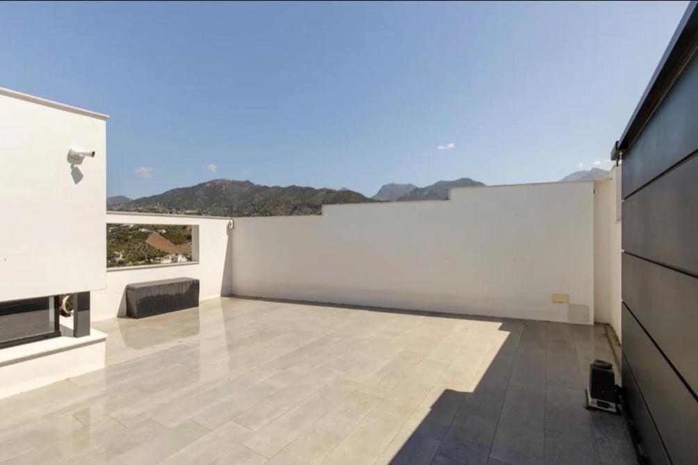 Luxury Villa In Frigiliana - Villa Maui Malaga Zewnętrze zdjęcie