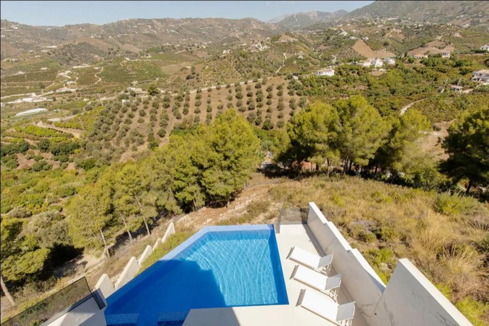 Luxury Villa In Frigiliana - Villa Maui Malaga Zewnętrze zdjęcie